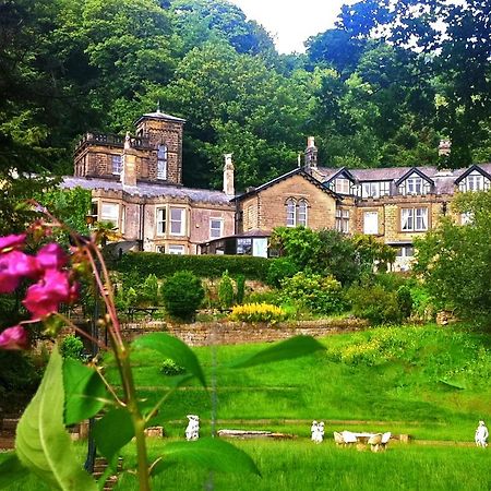 Harefield Hall Hotel เพทลีย์บริดจ์ ภายนอก รูปภาพ